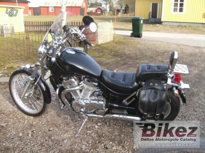 1995 Suzuki VS 600 GL Intruder photo